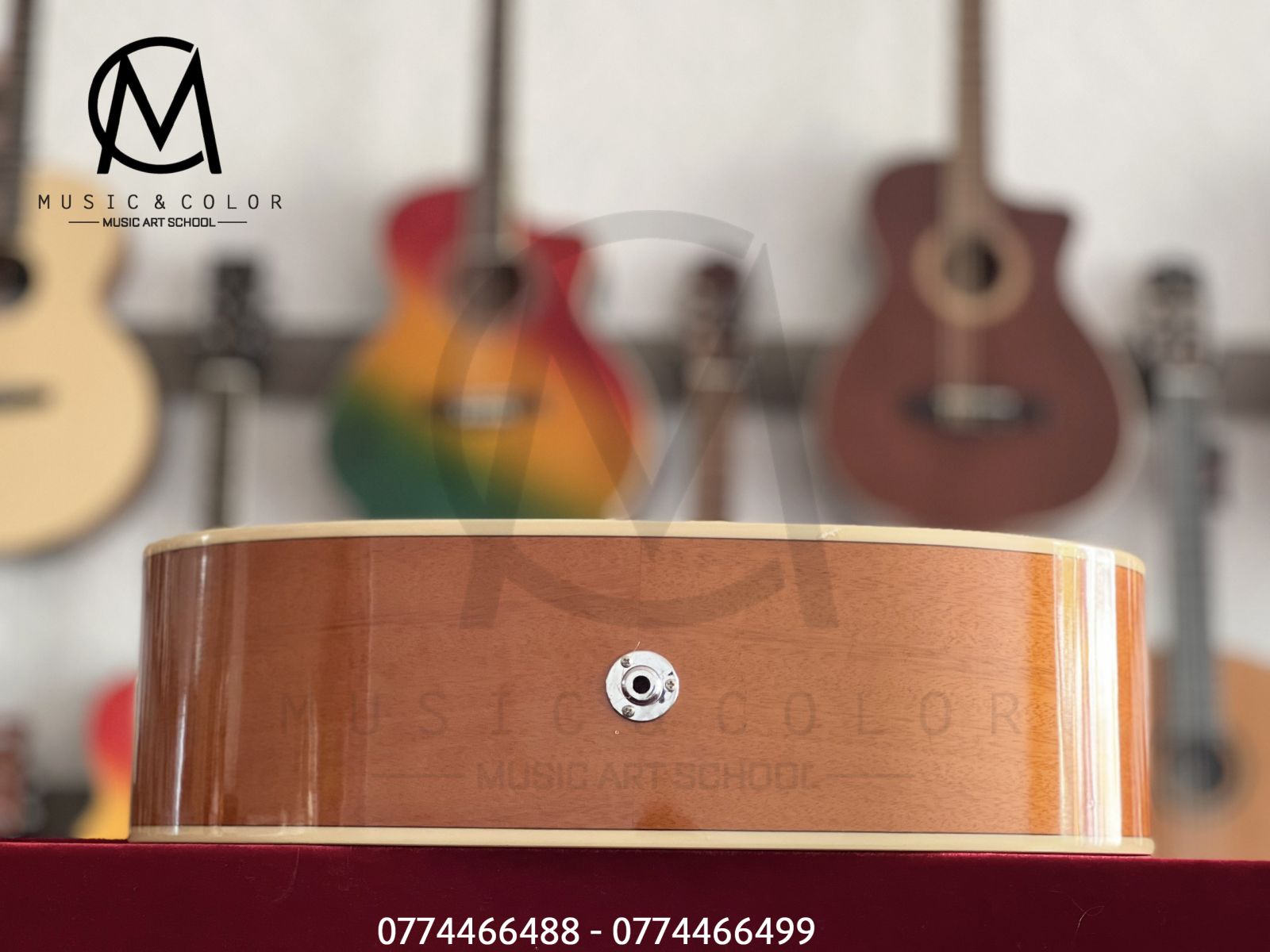 Đàn Guitar Acoustic Yamaha FX370C