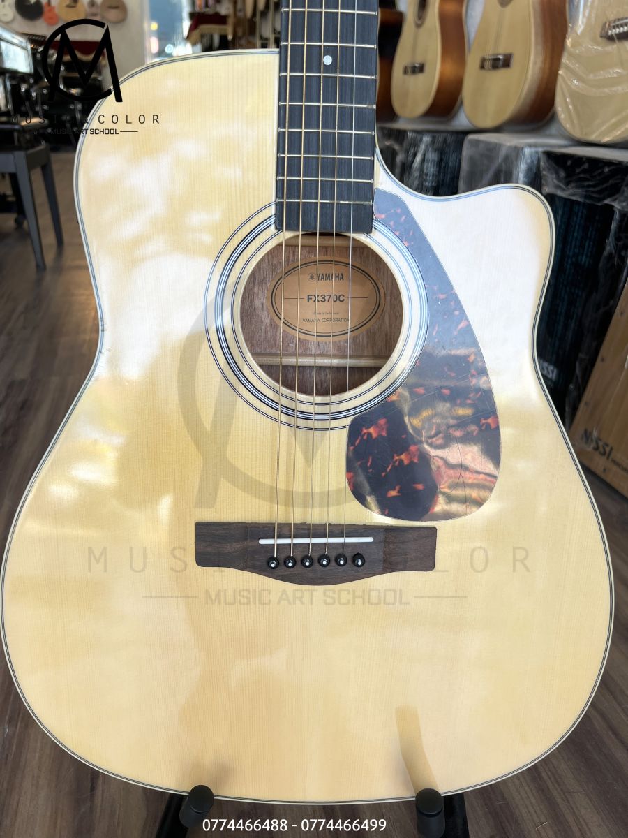 Đàn Guitar Acoustic Yamaha FX370C