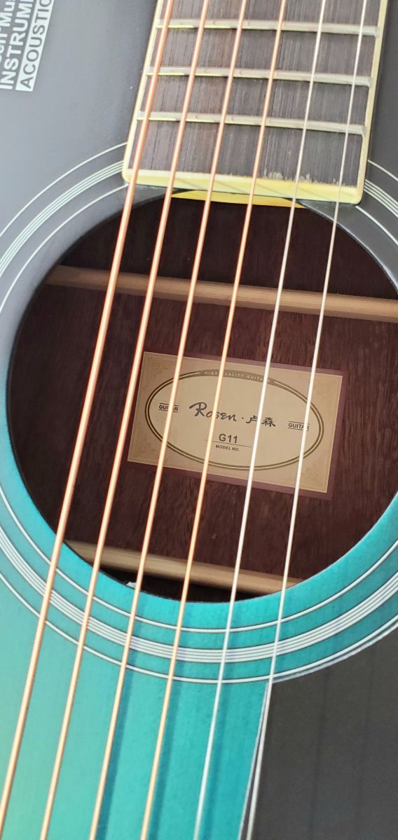 Guitar Acoustic Rosen G11
